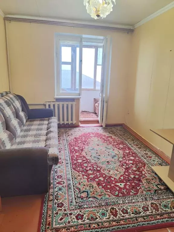 Комната Ростовская область, Новочеркасск ул. Фрунзе, 21 - Фото 2