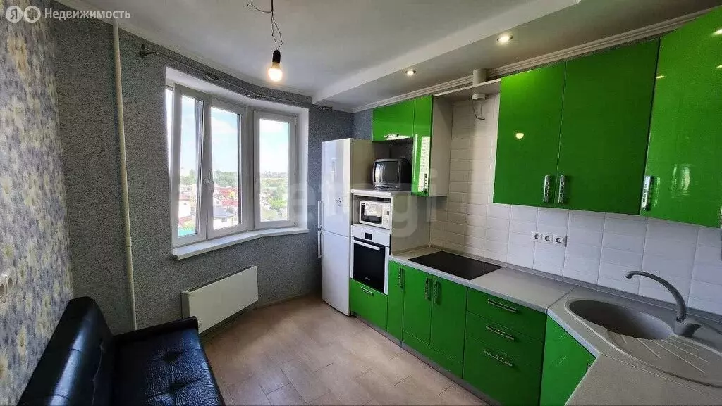 1-комнатная квартира: Москва, улица Ухтомского Ополчения, 8 (38 м) - Фото 1