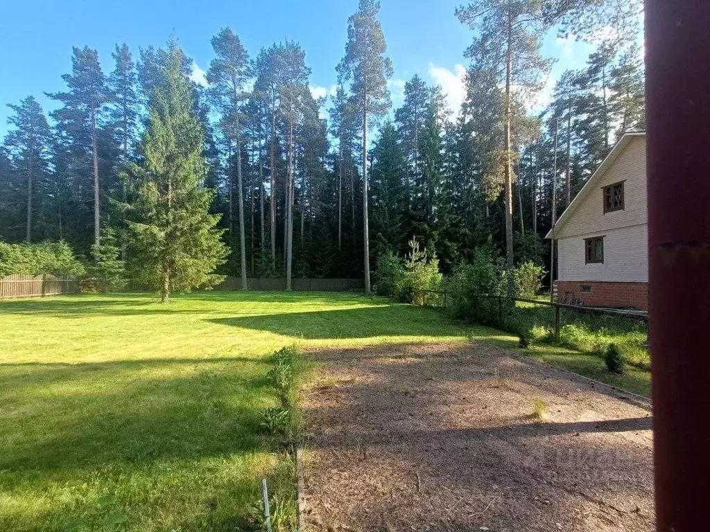 Участок в Ленинградская область, Гатчинский район, Вырица городской ... - Фото 1