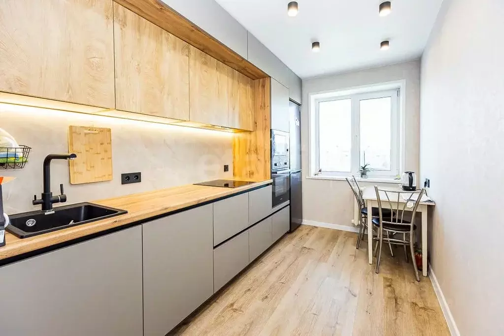 3-к кв. Амурская область, Благовещенск Театральная ул., 46 (73.0 м) - Фото 1