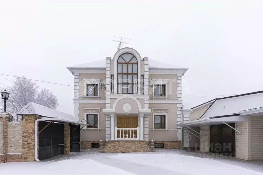 Дом в Тюменская область, Тюмень Локомотивная ул., 13 (425 м) - Фото 1