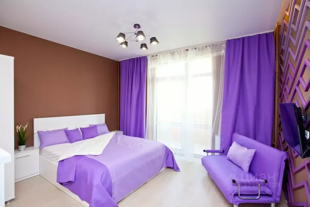 1-к кв. Свердловская область, Екатеринбург ул. Белинского, 30 (30.0 м) - Фото 1