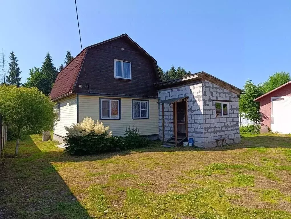 Дом в Ленинградская область, Волосово Комсомольская ул., 30 (94 м) - Фото 1