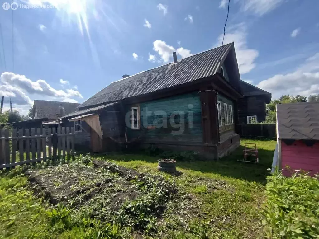 Дом в Шарья, Октябрьская улица (52 м) - Фото 1