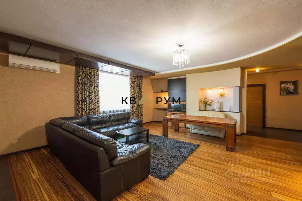 3-к кв. Хабаровский край, Хабаровск ул. Гамарника, 19 (107.0 м) - Фото 1