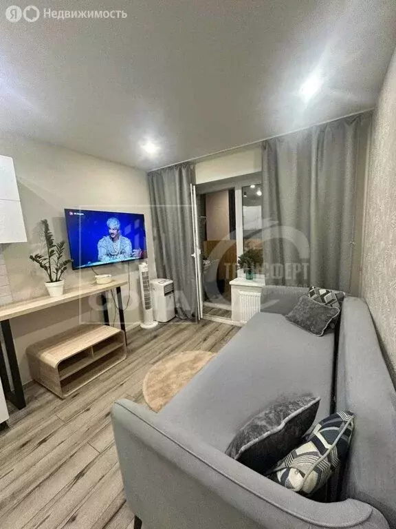 Квартира-студия: Воронеж, улица Независимости, 84 (24 м) - Фото 2