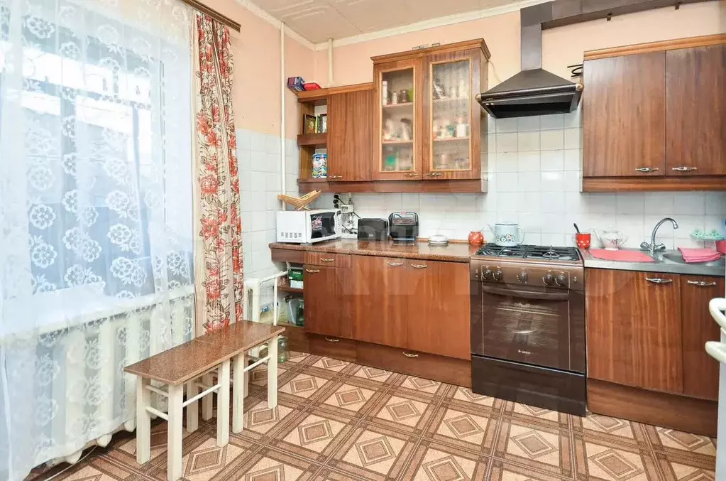 3-к. квартира, 70 м, 1/9 эт. - Фото 0