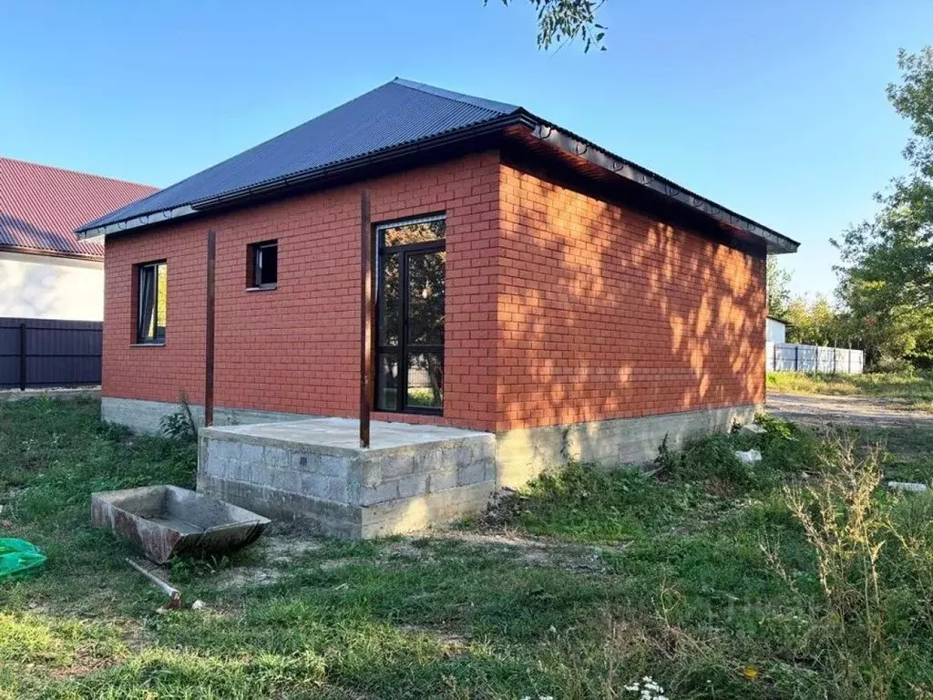 Дом в Краснодарский край, Северский район, Черноморское городское ... - Фото 2