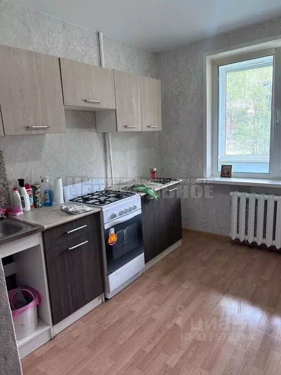 3-к кв. Смоленская область, Смоленск ул. Багратиона, 7 (70.0 м) - Фото 0