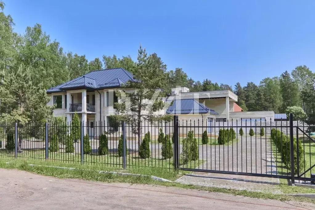 Дом в Санкт-Петербург пос. Комарово, Цветочная ул., 22к9 (301 м) - Фото 1