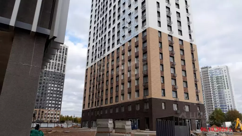 Студия Татарстан, Казань ул. Братьев Батталовых, 20к1 (30.29 м) - Фото 1