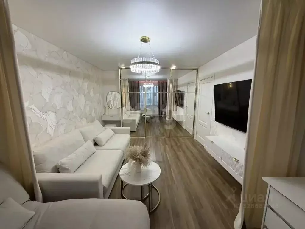 1-к кв. Тюменская область, Тюмень ул. Монтажников, 42А (39.7 м) - Фото 1