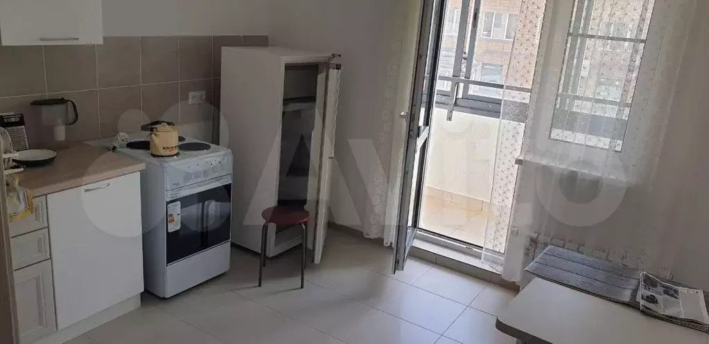1-к. квартира, 40 м, 2/14 эт. - Фото 0