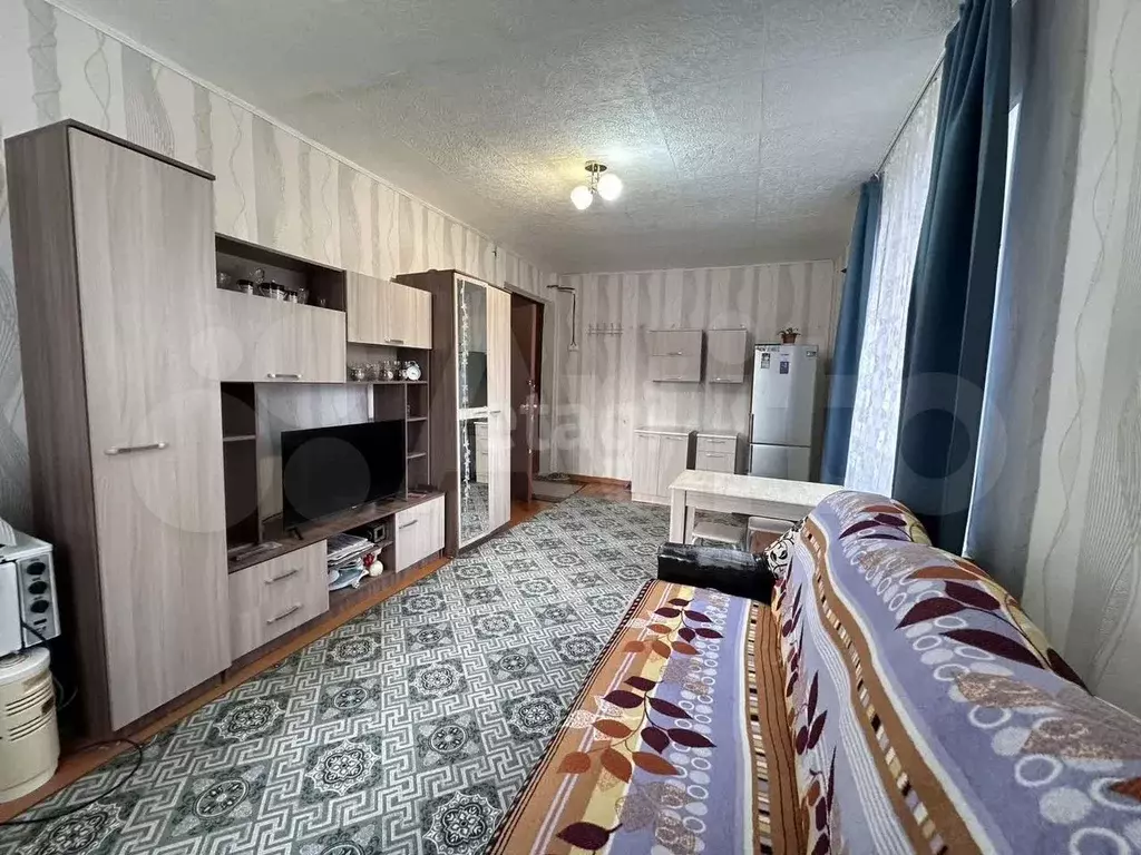 Комната 19,8 м в 3-к., 1/2 эт. - Фото 0