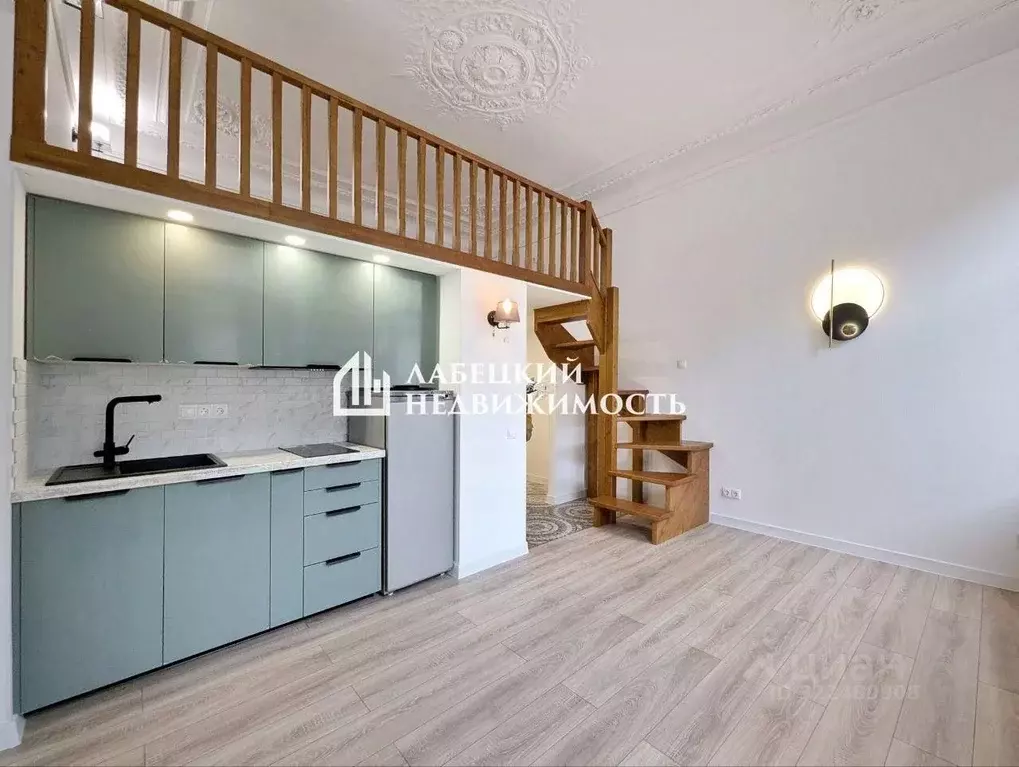 Комната Санкт-Петербург ул. Писарева, 18 (24.1 м) - Фото 1