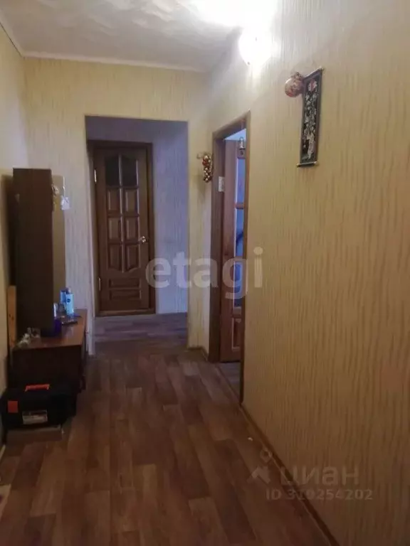 2-к кв. Свердловская область, Первоуральск ул. Емлина, 19 (53.0 м) - Фото 1