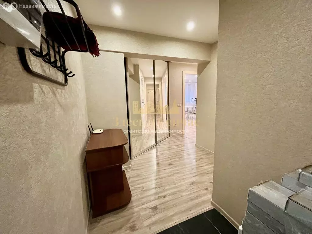 3-комнатная квартира: Ижевск, Совхозная улица, 1А (107 м) - Фото 2