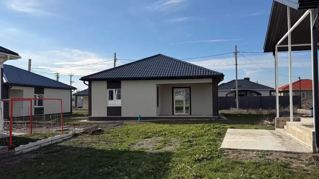 Дом в Краснодарский край, Новороссийск городской округ, Семигорский ... - Фото 2