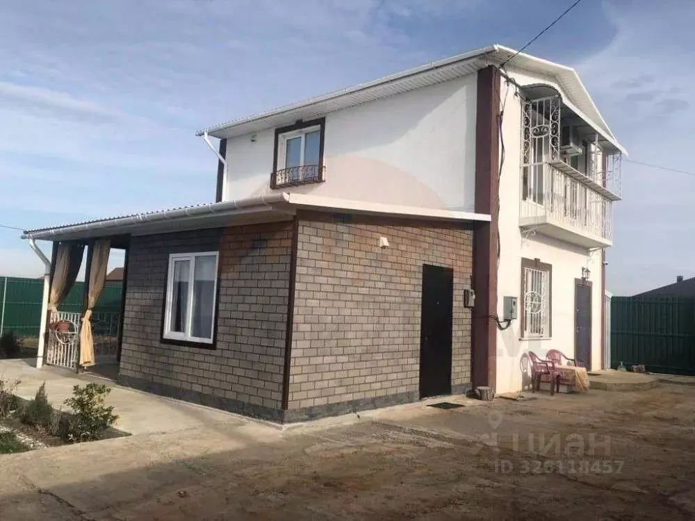 Дом в Крым, Сакский район, Новофедоровка пгт ул. Десантная (95 м) - Фото 1