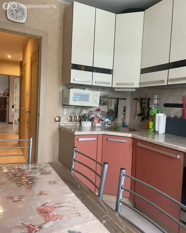 3-комнатная квартира: Дзержинский, улица Ленина, 5 (60.4 м) - Фото 1