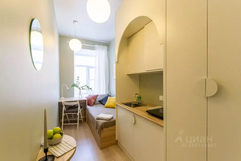 4-к кв. Санкт-Петербург просп. Малый Васильевского острова, 30-32 ... - Фото 1