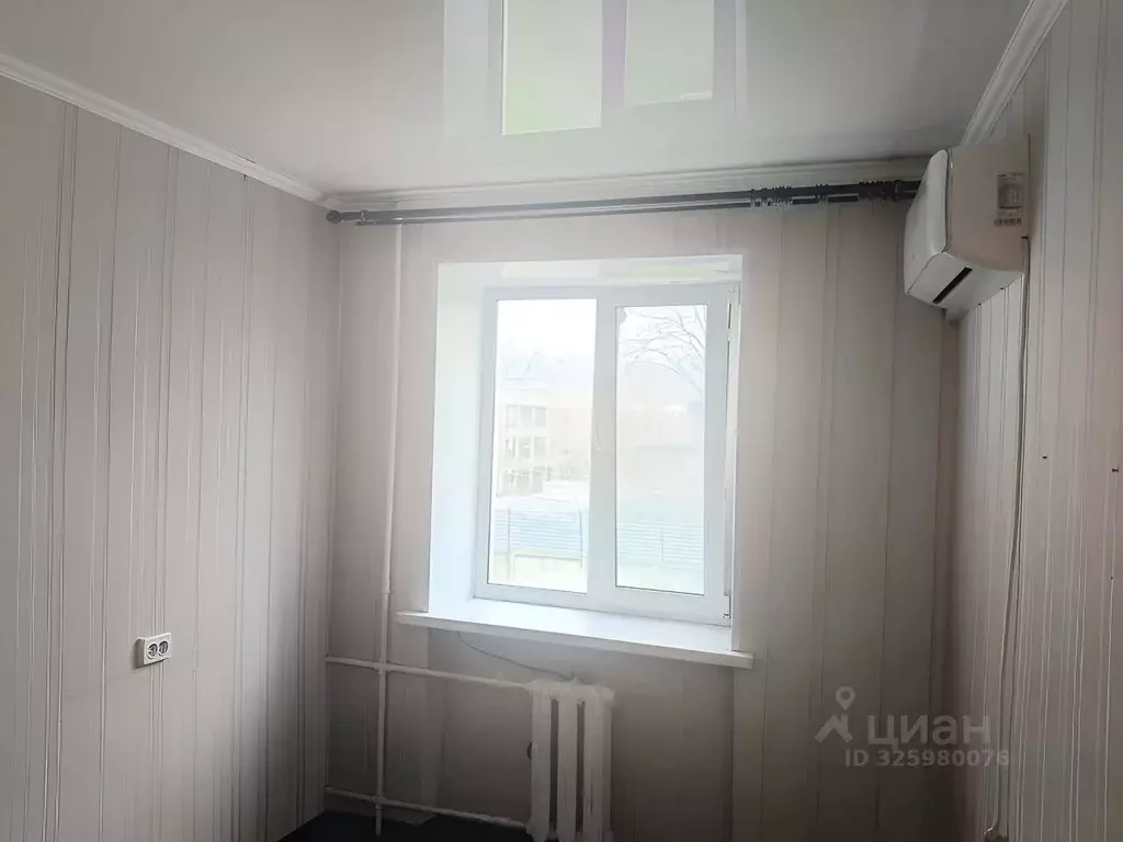 Комната Краснодарский край, Новороссийск ул. Конституции, 18 (12.8 м) - Фото 1