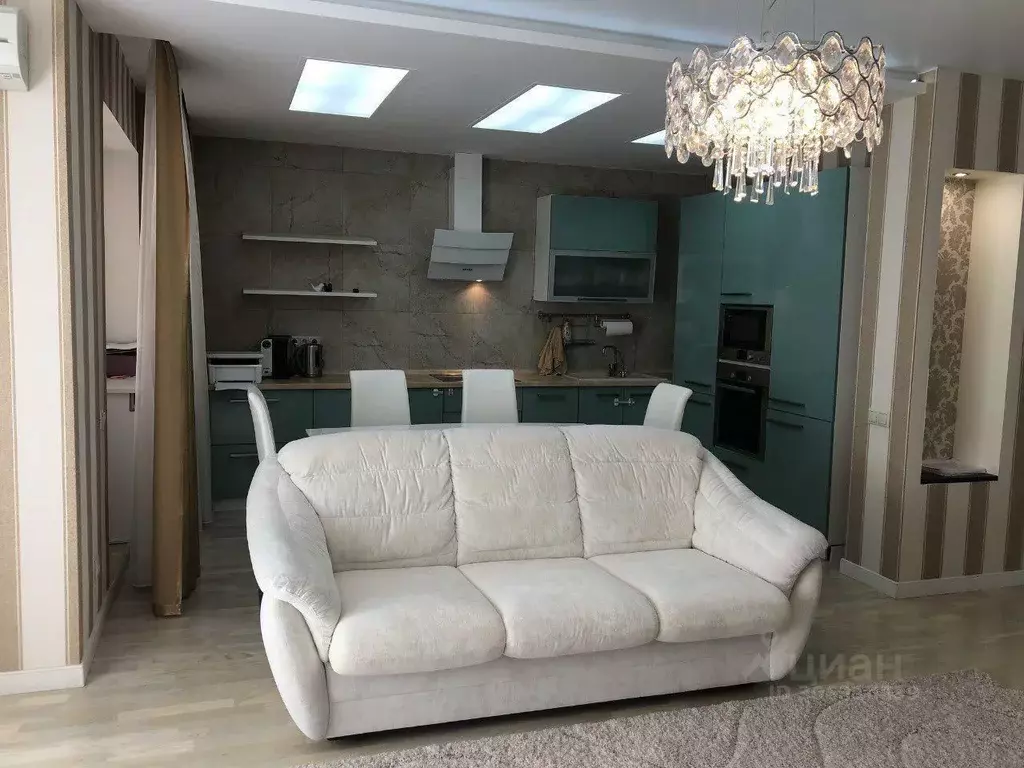 4-к кв. Татарстан, Казань ул. Космонавтов, 42а (115.0 м) - Фото 0