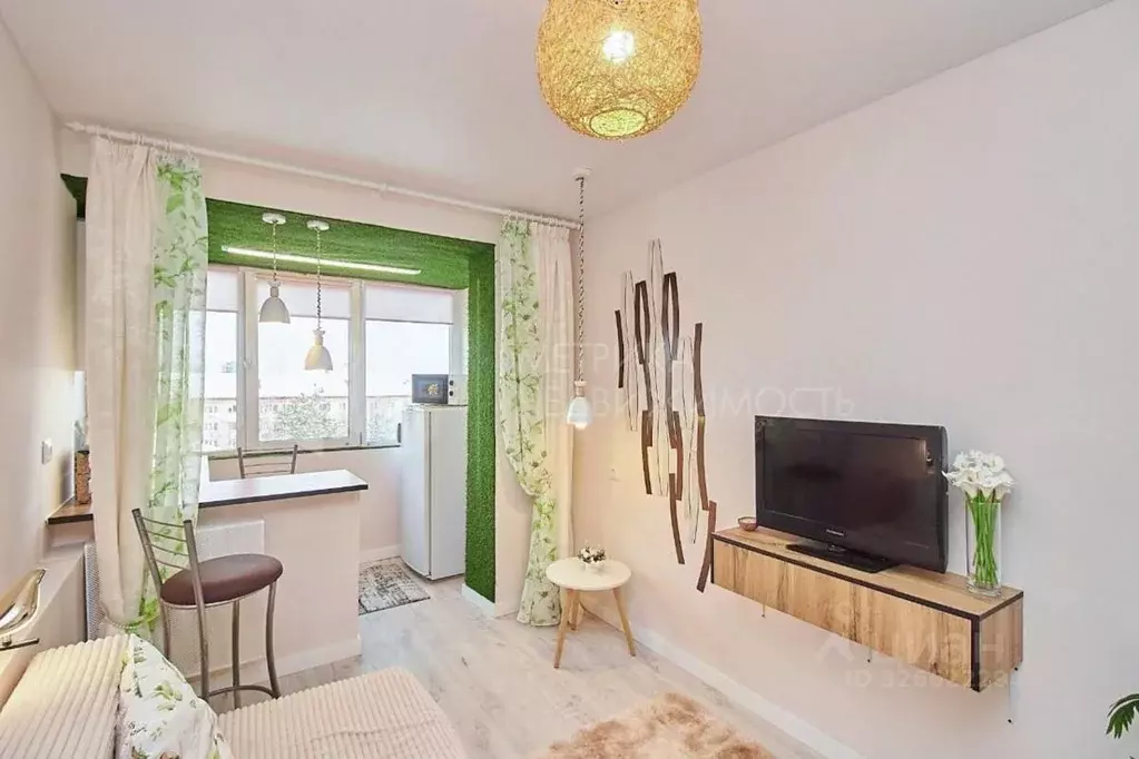 Студия Тюменская область, Тюмень Харьковская ул., 69а (15.0 м) - Фото 1