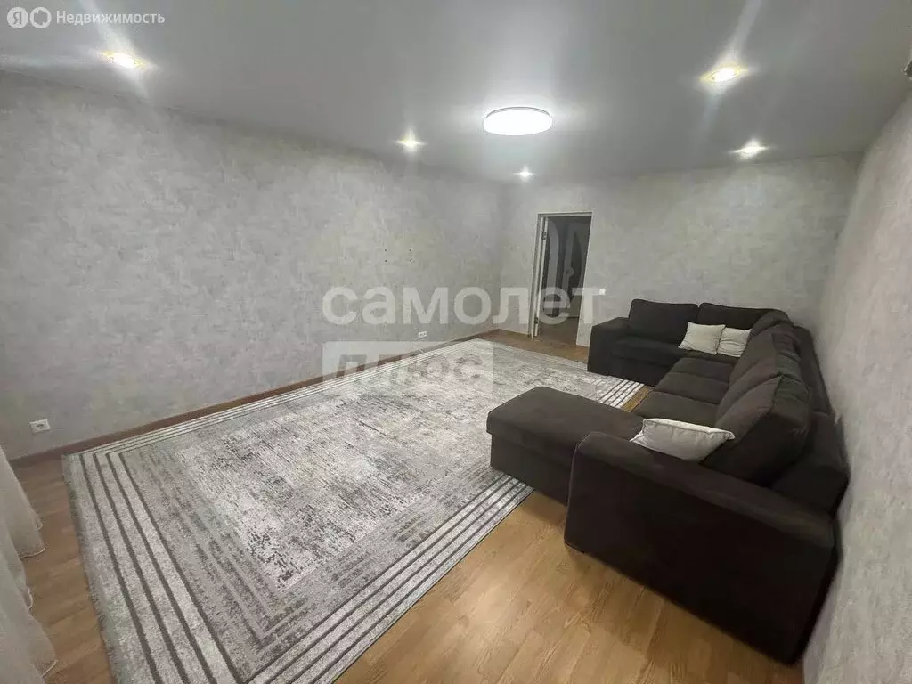 2-комнатная квартира: Ставрополь, Шпаковская улица, 76А/1 (88.9 м) - Фото 1