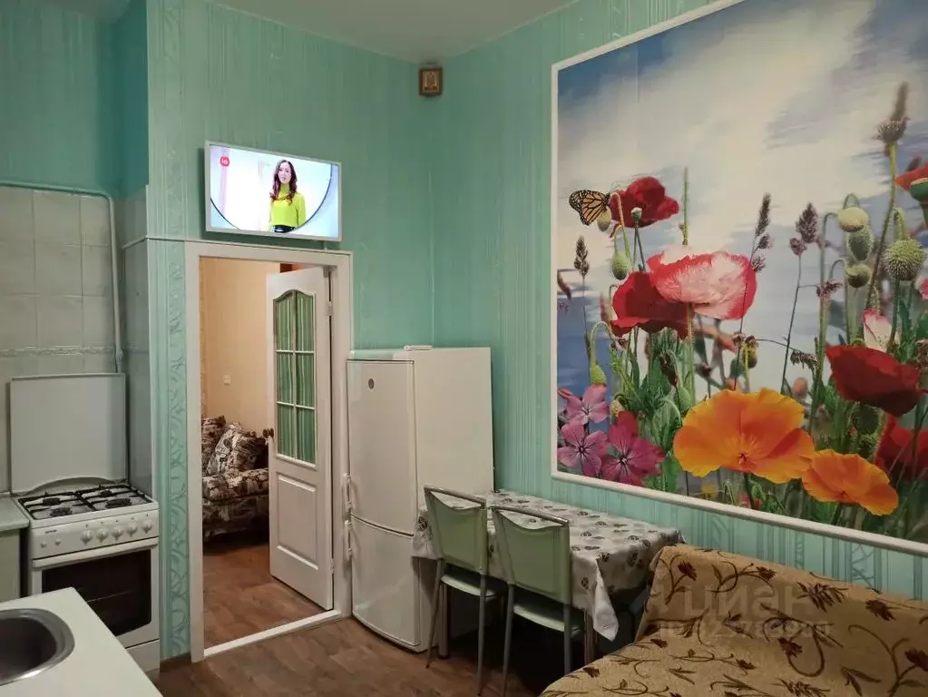 2-к кв. Крым, Евпатория ул. Революции, 64 (28.0 м) - Фото 0