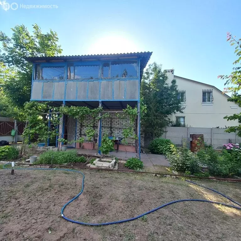 Дом в Волжский, СНТ Энергетик, Приканальная улица (19 м) - Фото 1