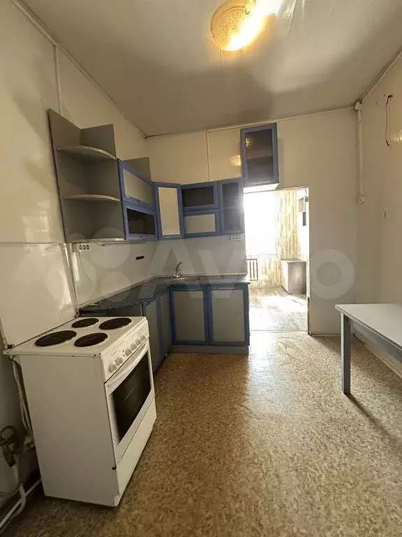 Комната 25 м в 7-к., 3/5 эт. - Фото 0