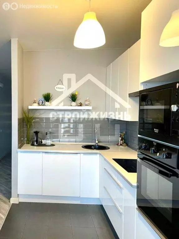 2-комнатная квартира: Екатеринбург, улица Радищева, 33 (66.2 м) - Фото 1
