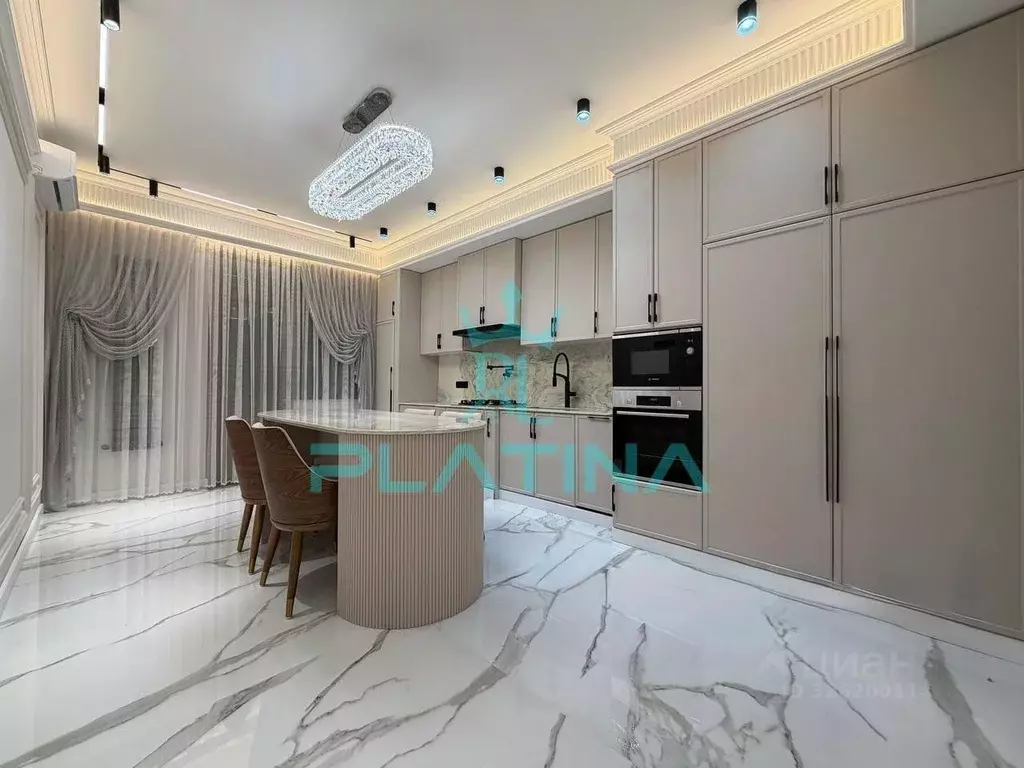 3-к кв. Татарстан, Казань ул. Касаткина, 23 (113.0 м) - Фото 1