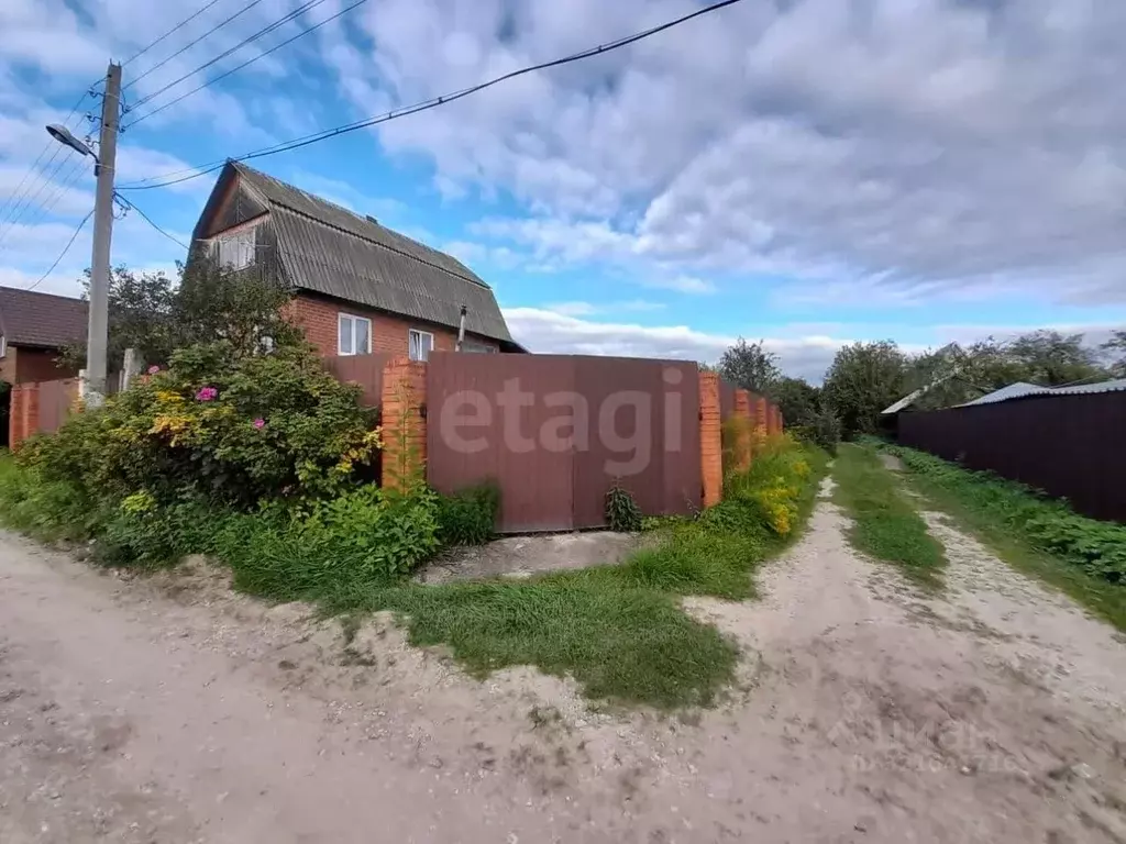 Дом в Калужская область, Жуковский муниципальный округ, Кременки ... - Фото 1