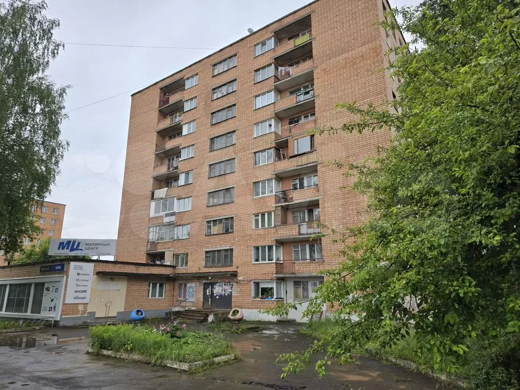 Комната 18 м в 4-к., 1/9 эт. - Фото 0
