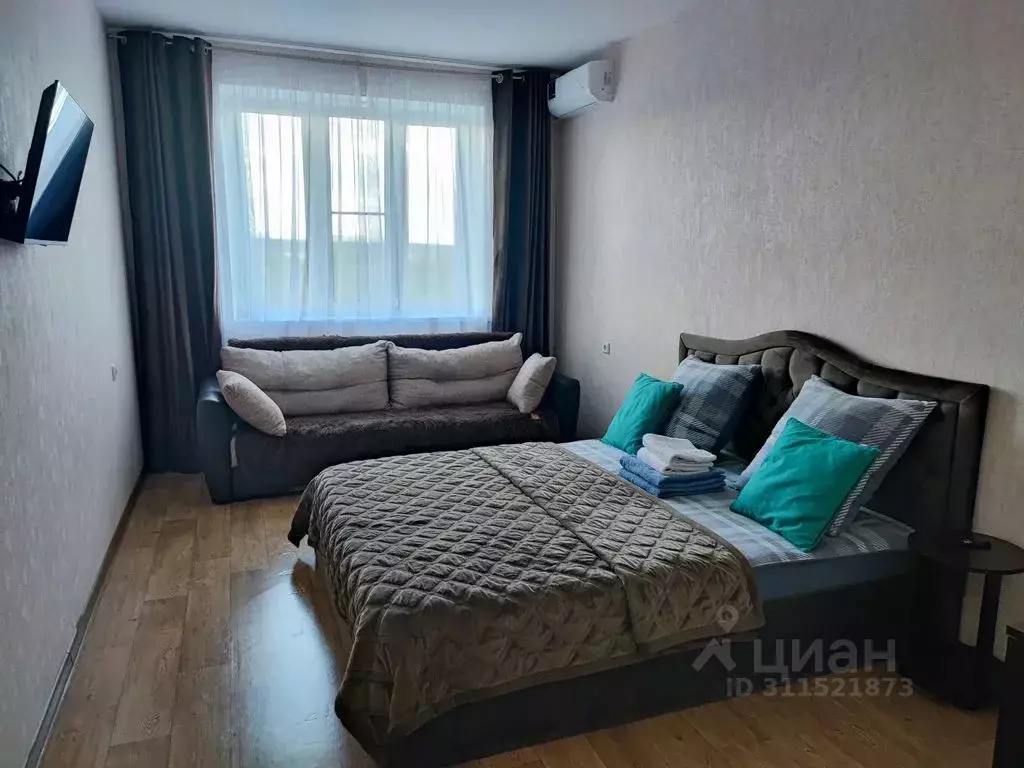 1-к кв. Нижегородская область, Нижний Новгород ул. Радио, 10 (40.0 м) - Фото 2