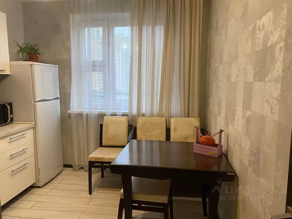 2-к кв. Московская область, Люберцы Комсомольский просп., 17 (62.0 м) - Фото 2