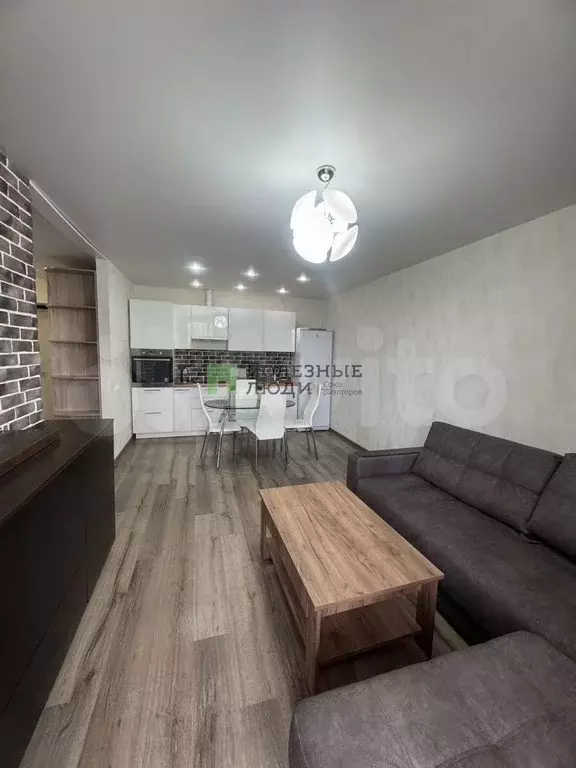 2-к. квартира, 41 м, 2/10 эт. - Фото 0