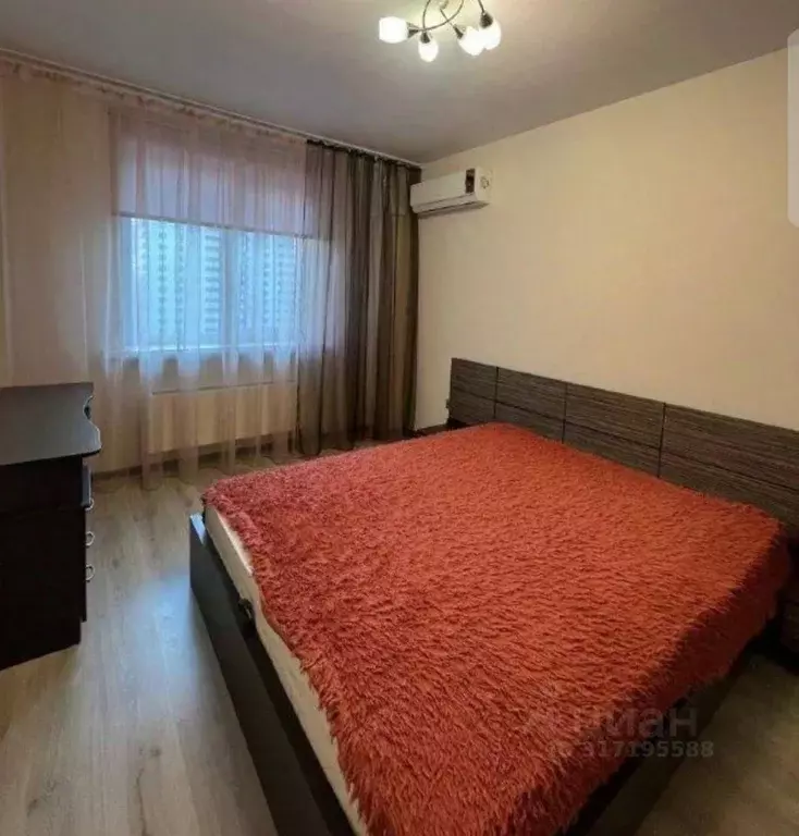 2-к кв. Воронежская область, Воронеж ул. Челюскинцев, 101Б (55.0 м) - Фото 0