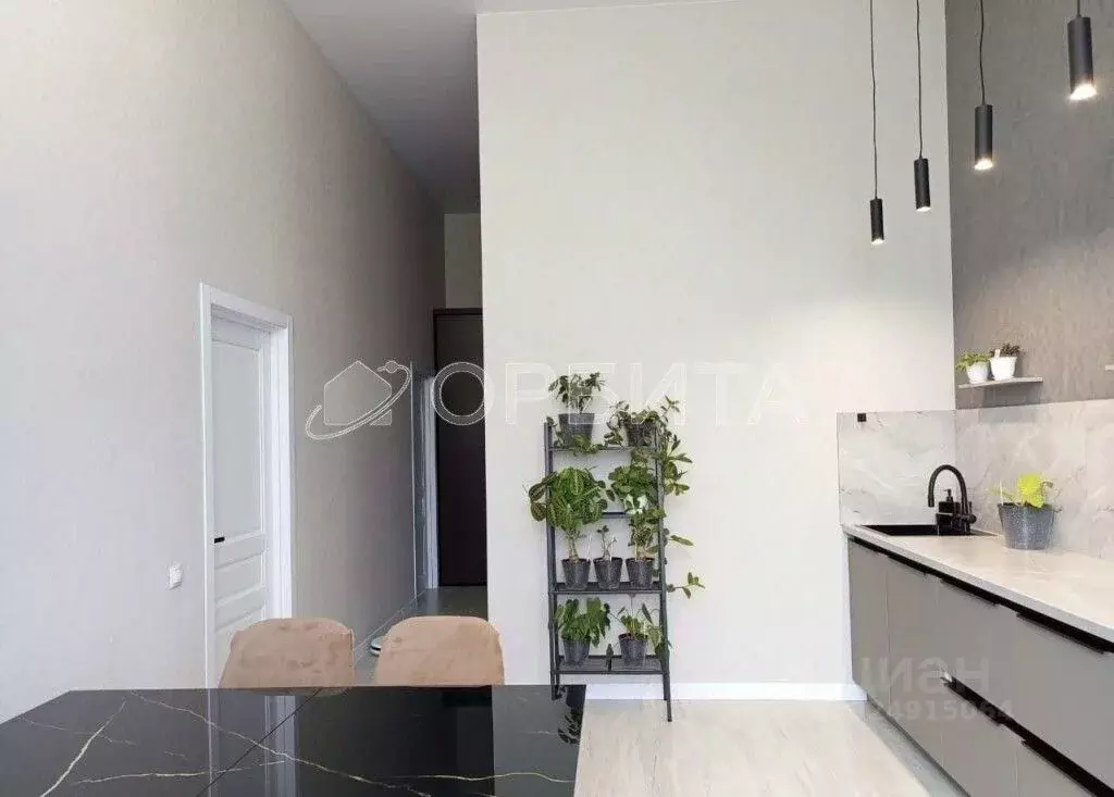 2-к кв. Тюменская область, Тюмень ул. Геннадия Куцева, 1 (59.1 м) - Фото 2