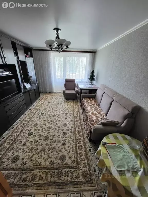 3-комнатная квартира: Губкин, Севастопольская улица, 12 (59.6 м) - Фото 1