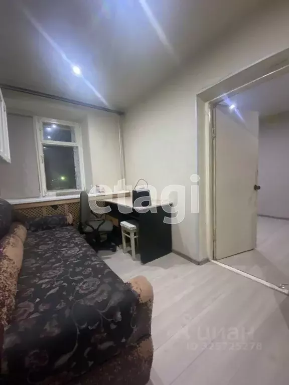 Комната Коми, Ухта ул. 30 лет Октября, 12 (22.7 м) - Фото 1