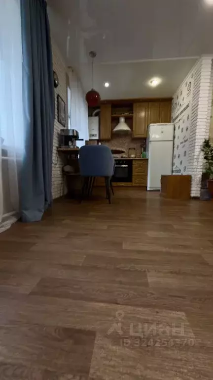 2-к кв. Брянская область, Брянск ул. Профсоюзов, 22 (40.7 м) - Фото 1