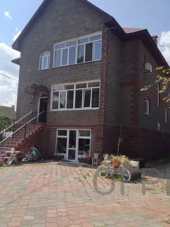 Коттедж в Башкортостан, Уфа ул. Пугачева, 7А (323 м) - Фото 1