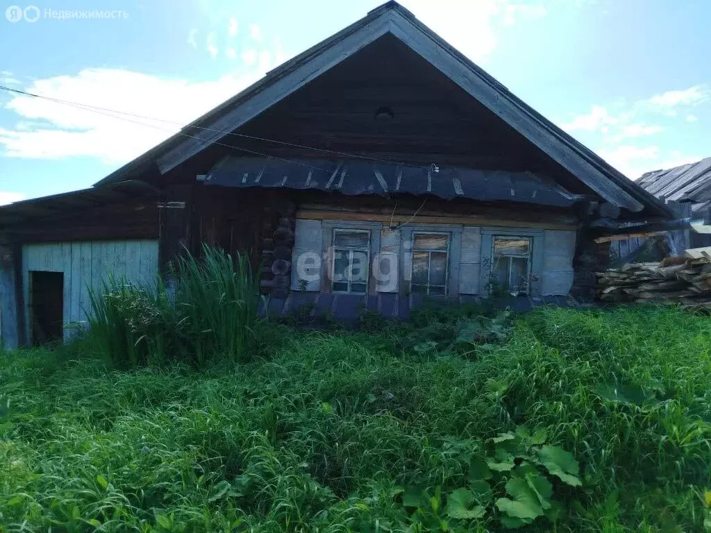 дом в горноуральский городской округ, село мокроусское, улица чапаева, . - Фото 0