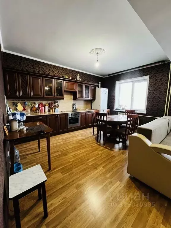 3-к кв. Бурятия, Улан-Удэ Тобольская ул., 153Б (79.6 м) - Фото 2