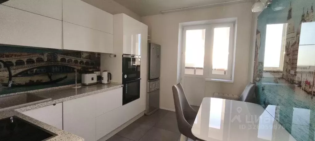 2-к кв. Москва пос. Коммунарка, ул. Бачуринская, 4к1 (66.0 м) - Фото 1