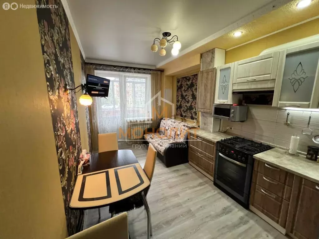 2-комнатная квартира: Горячий Ключ, Озёрная улица, 10 (65 м) - Фото 0