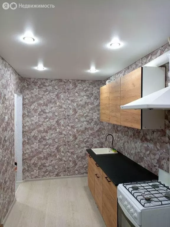 1-комнатная квартира: Балаково, улица 60 лет СССР, 30 (36 м) - Фото 0